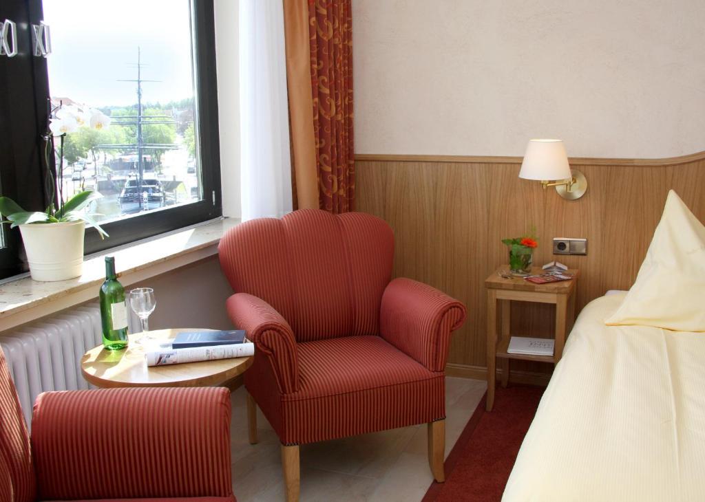 Altes Gasthaus Kuhr - Hotel & Restaurant Papenburg Habitación foto